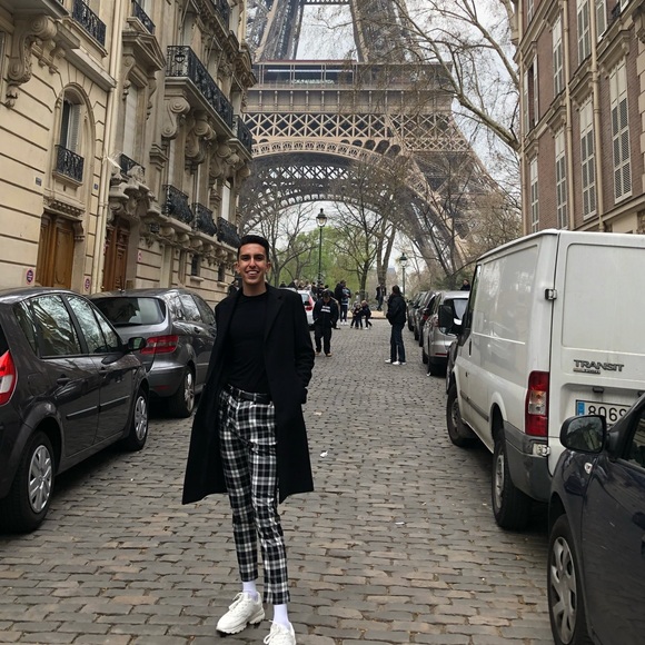 Black Checkered pants - Picture 3 of 3